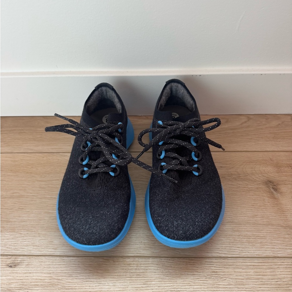Women’s Allbirds size 8